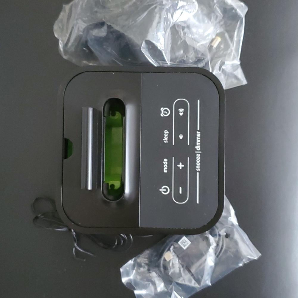 iHome Charging Dock, Alarm Clock Radio, Speaker All-in-One